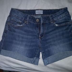 Mid length shorts